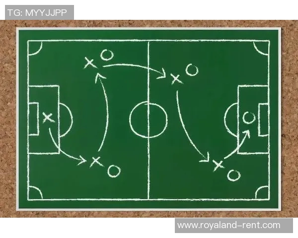 深圳足球队战术揭秘：从战术布局到球员配合的全景分析
