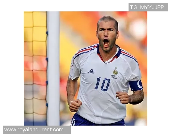 齐达内：从足球场上的传奇到教练生涯的辉煌转变与影响