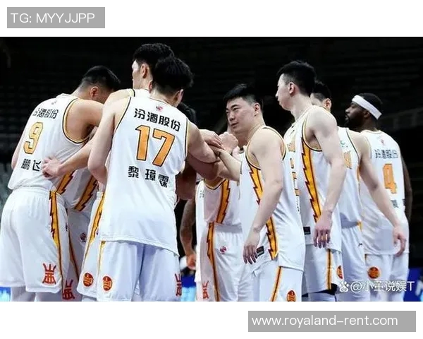 南京篮球队默契配合揭秘：从战术到团队精神的深度解析